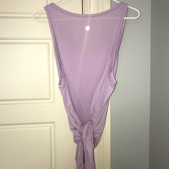 BRAND NEW LULULEMON WATCH ME FLIP TANK - Picture 8 of 8